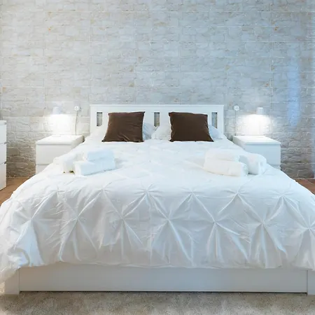 Apartment A Due Passi Dalla Stazione - Firenze In 15 Minuti *